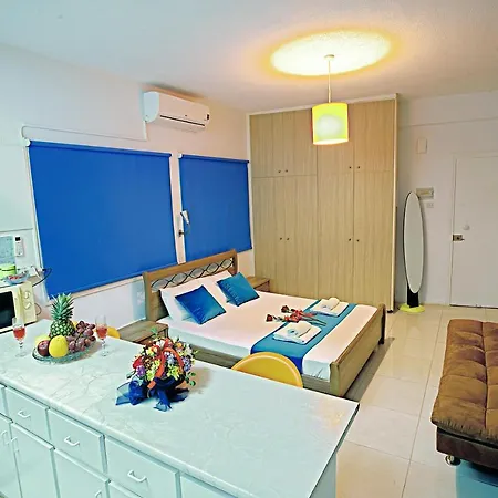 Apartment Pieris *