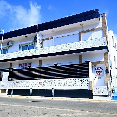 Pieris Apartment *
